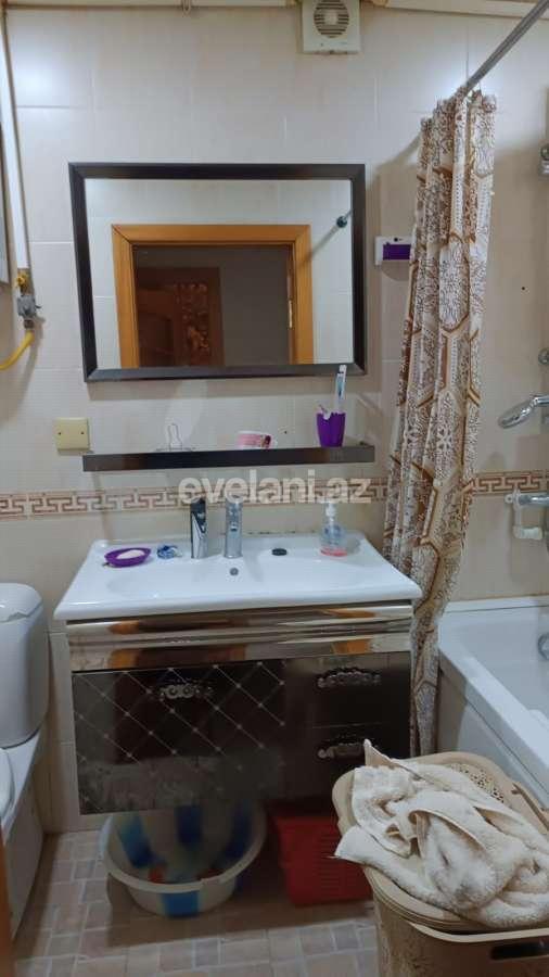 Sale, old building, 3 room, 85 m², Baku, Yasamal r, Elmlar Akademiyası m.