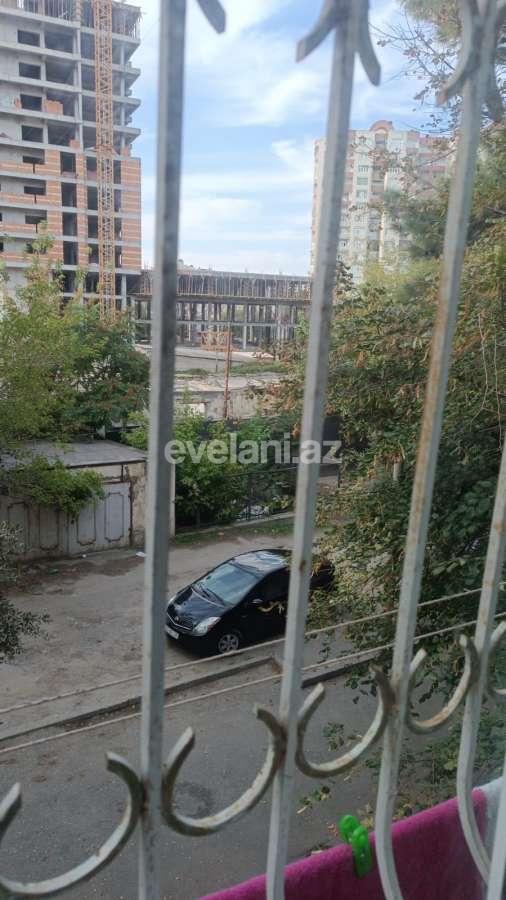 Sale, old building, 3 room, 85 m², Baku, Yasamal r, Elmlar Akademiyası m.