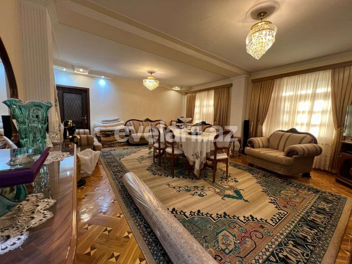 Продаётся, вторичка, 5-комнаты, 145 m², Баку, Бинагадинский r, Азадлыг проспекти m.
