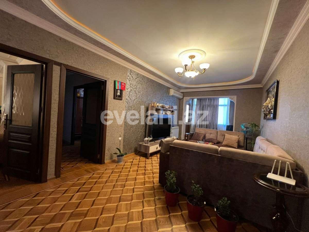 Продаётся, вторичка, 5-комнаты, 145 m², Баку, Бинагадинский r, Азадлыг проспекти m.