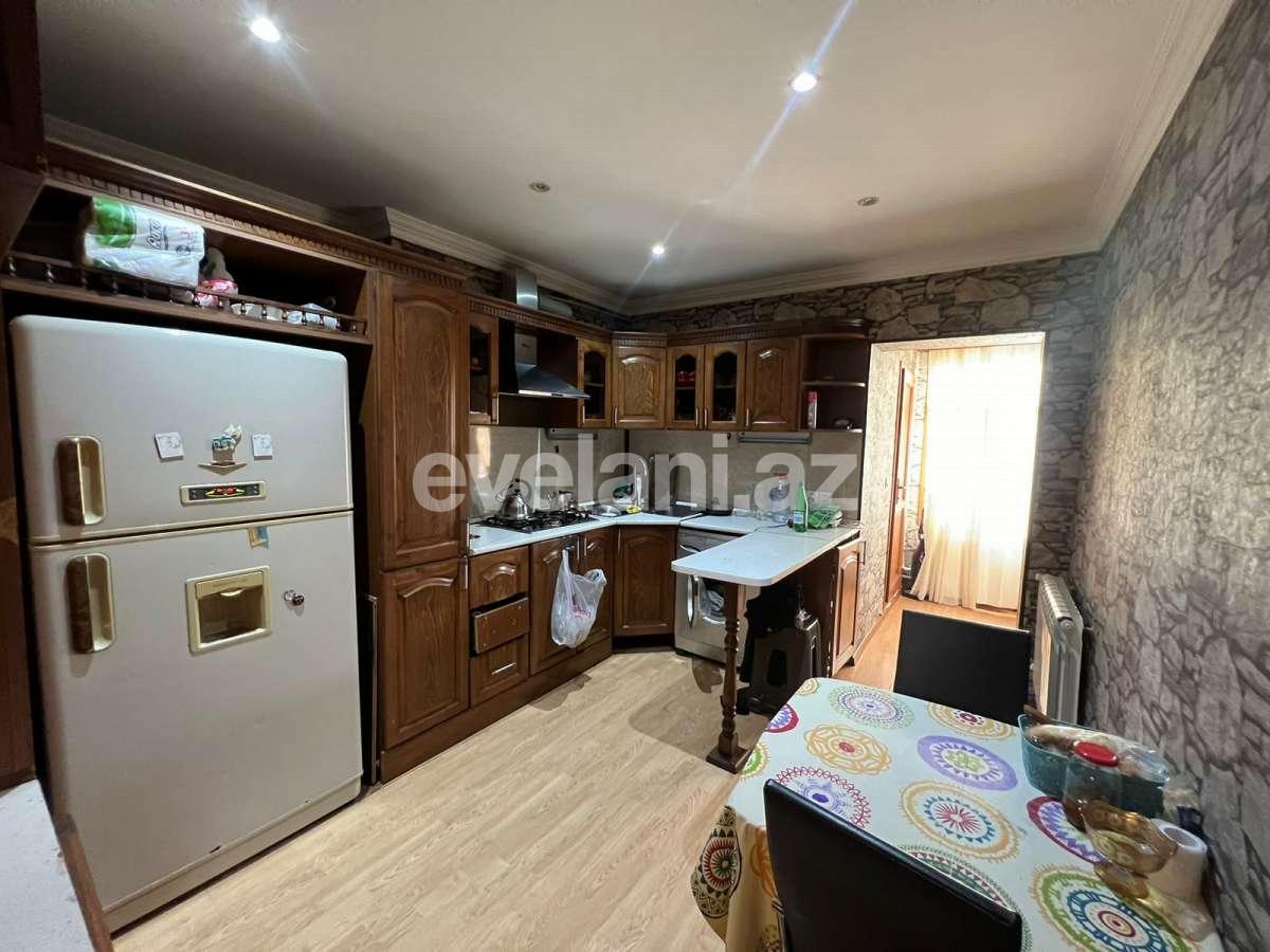 Продаётся, вторичка, 5-комнаты, 145 m², Баку, Бинагадинский r, Азадлыг проспекти m.