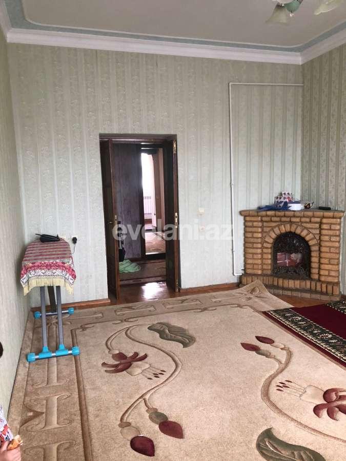 Rent, old building, 3 room, 120 m², Baku, Nasimi r.