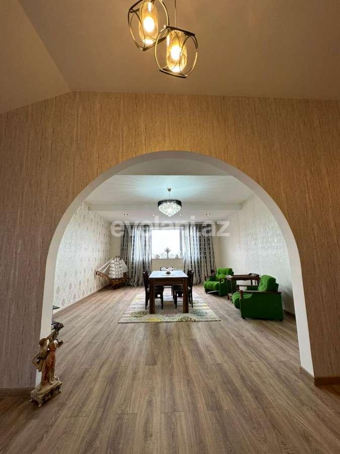 Rent, new building, 3 room, 201 m², Baku, Binagadi r, 8-th microdistrict d, Azadlig prospekti m.