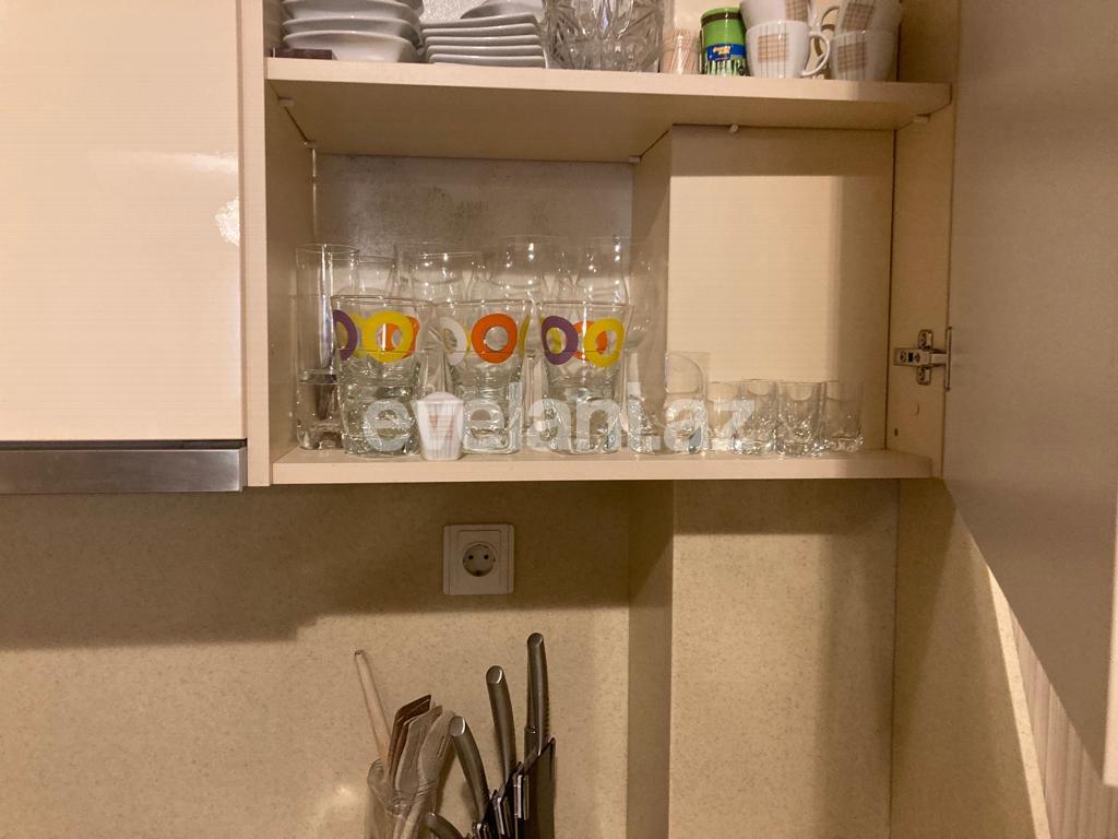 Сдаётся, новостройка, 3-комнаты, 121 m², Баку, Хатаинский r, Шах Исмаил Хатаи m.