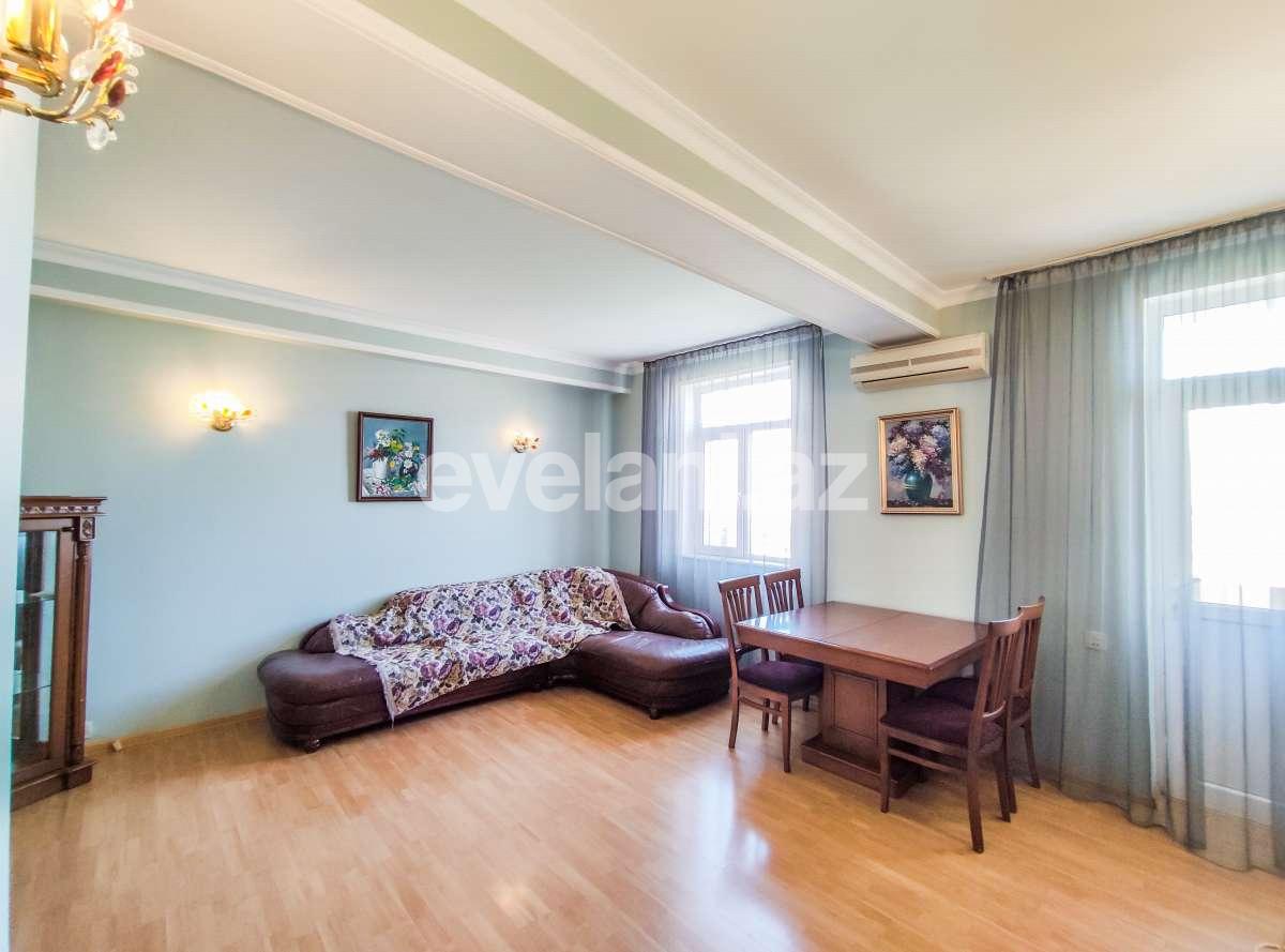 Satılır, yeni tikili, 2 otaqlı, 80 m², Bakı, Xətai r, Həzi Aslanov m.