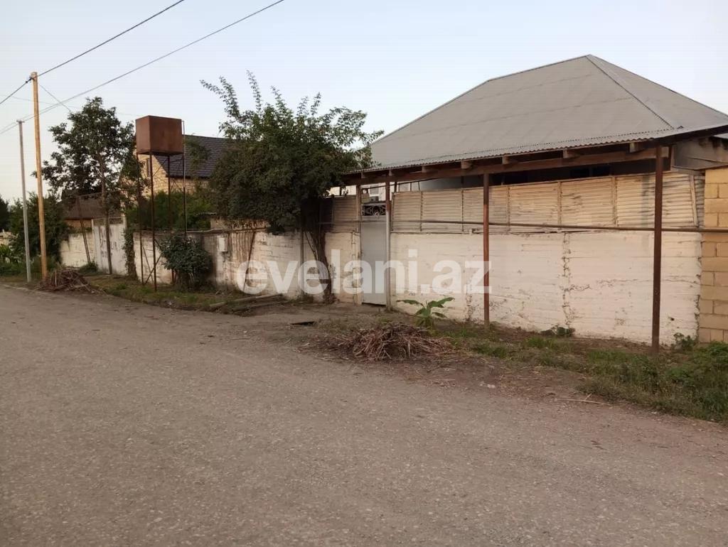 Satılır, həyət evi / bağ, 5 otaqlı, 100 m², Xaçmaz