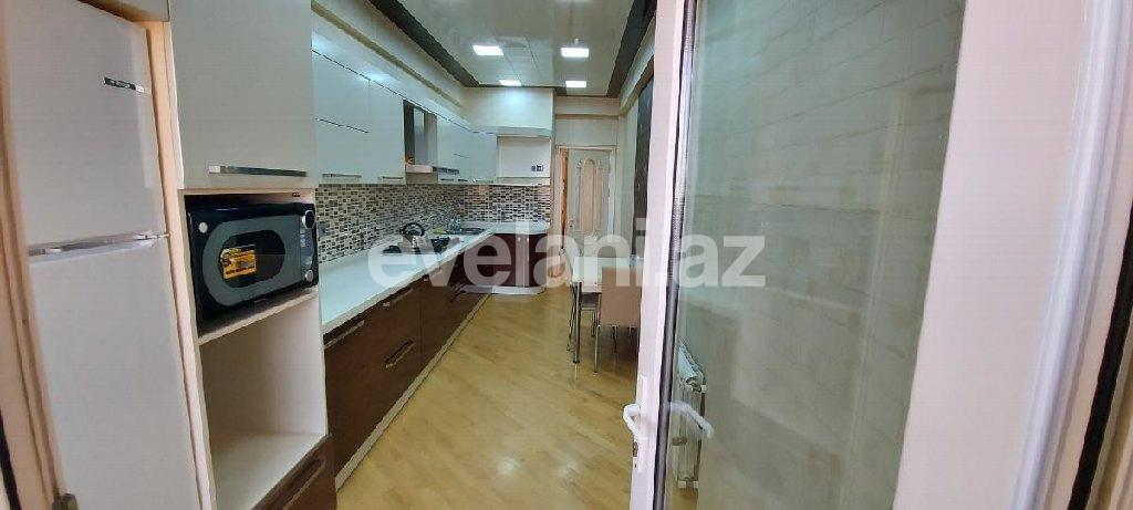 Kirayə verilir, yeni tikili, 3 otaqlı, 140 m², Bakı, Nizami r, Neftçilər m.