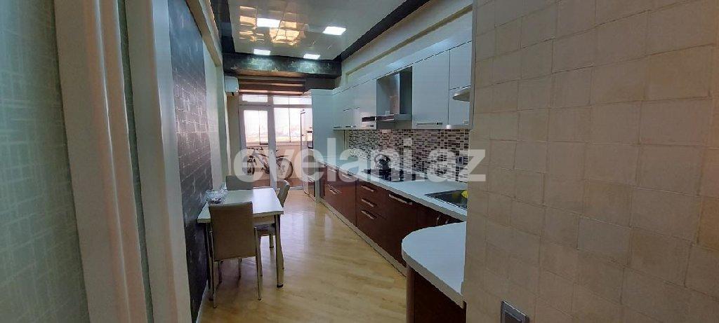 Kirayə verilir, yeni tikili, 3 otaqlı, 140 m², Bakı, Nizami r, Neftçilər m.