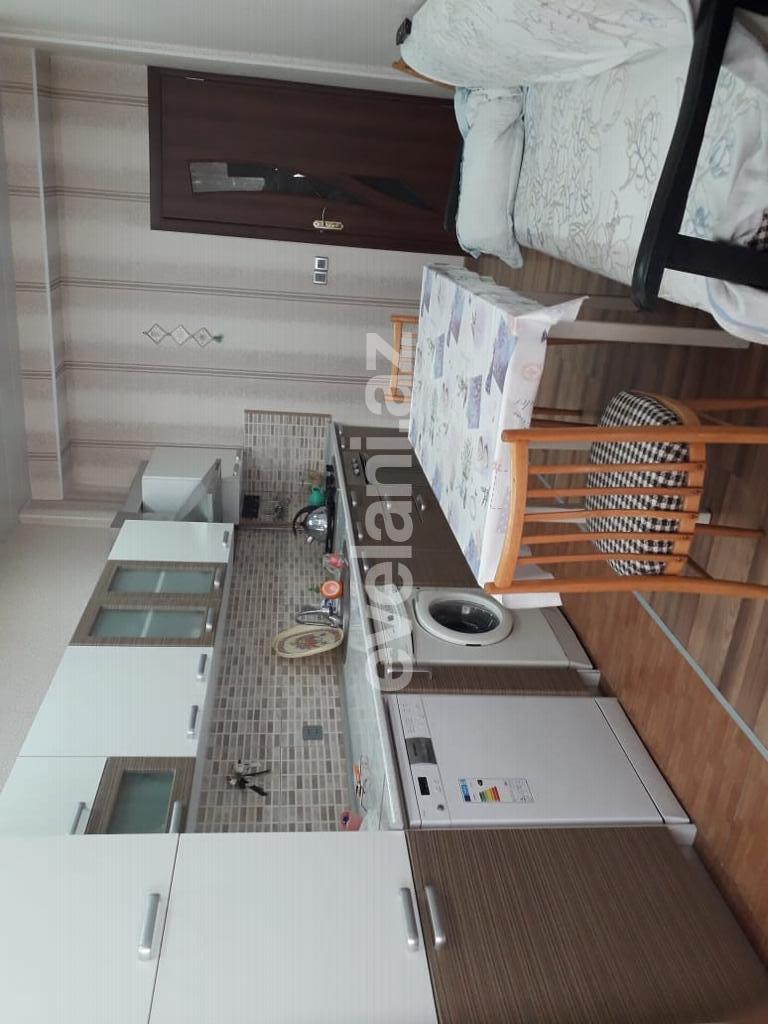 Satılır, yeni tikili, 3 otaqlı, 130 m², Bakı, Binəqədi r.