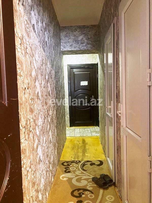 Satılır, köhnə tikili, 3 otaqlı, 80 m², Bakı, Nizami r, 8-ci kilometr q, Neftçilər m.