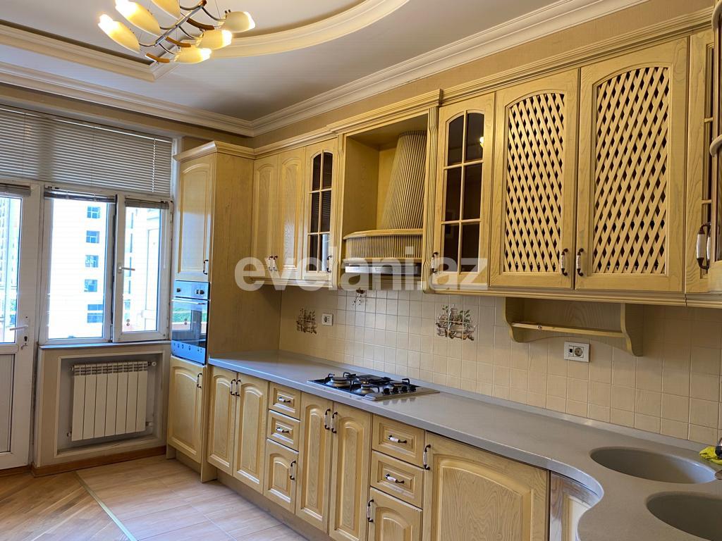 Satılır, yeni tikili, 4 otaqlı, 166.99 m², Bakı, Nərimanov r, 28 may m.