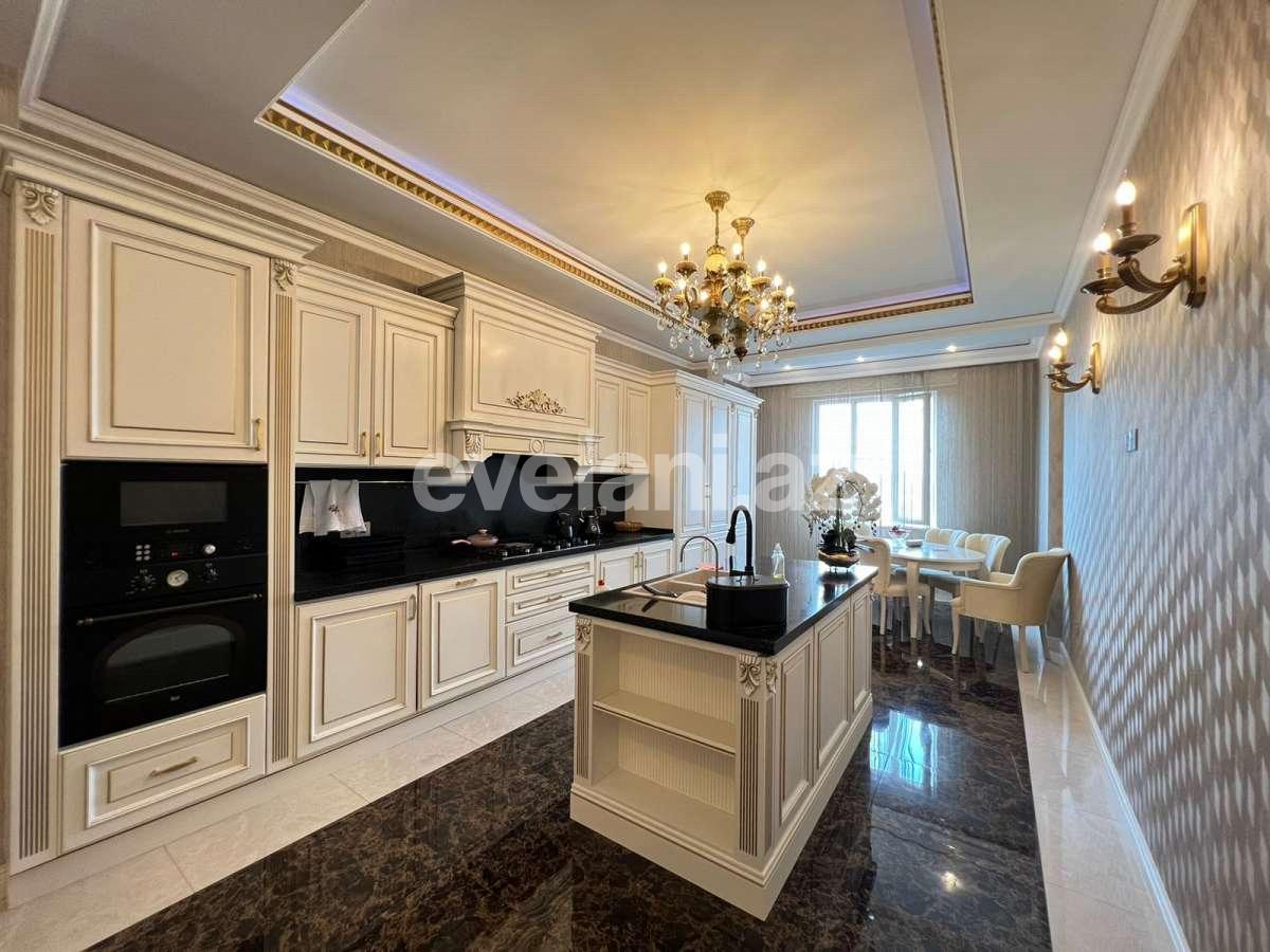 Satılır, yeni tikili, 5 otaqlı, 285 m², Bakı, Nəsimi r, Memar Əcəmi m.