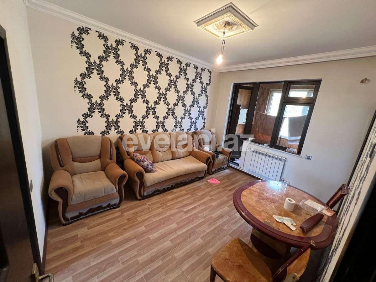 Kirayə verilir, köhnə tikili, 2 otaqlı, 50 m², Bakı, Nəsimi r, 4-cü mikrorayon q, Memar Əcəmi m.