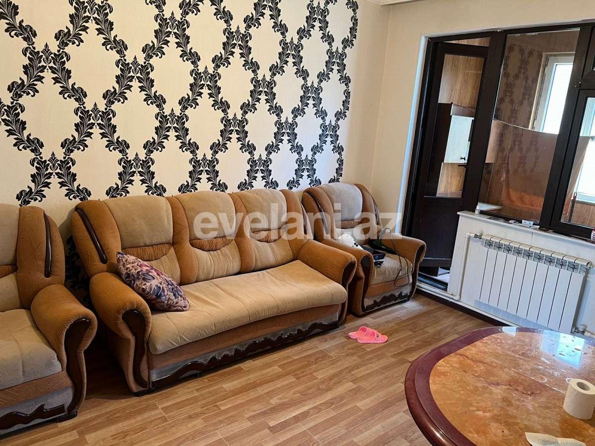 Kirayə verilir, köhnə tikili, 2 otaqlı, 50 m², Bakı, Nəsimi r, 4-cü mikrorayon q, Memar Əcəmi m.
