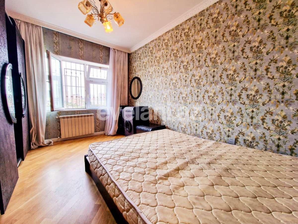 Kirayə verilir, köhnə tikili, 3 otaqlı, 100 m², Bakı, Nizami r, Qara Qarayev m.