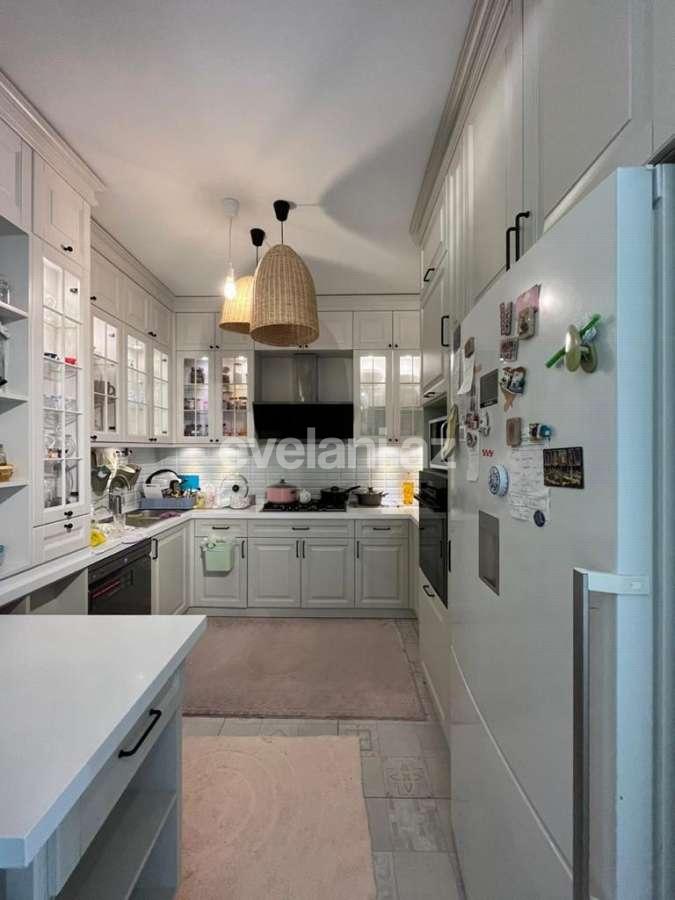 Satılır, yeni tikili, 4 otaqlı, 138 m², Bakı, Nəsimi r.