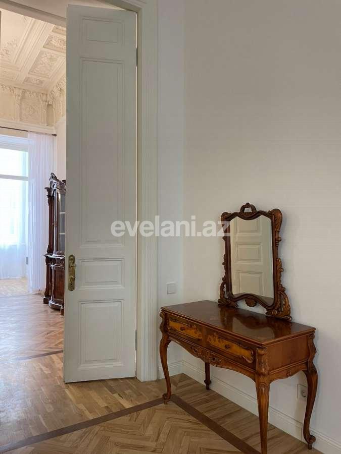 Kirayə verilir, köhnə tikili, 3 otaqlı, 127 m², Bakı, Nəsimi r, 28 may m.