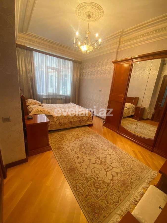 Satılır, yeni tikili, 4 otaqlı, 168 m², Bakı, Yasamal r, Elmlər Akademiyası m.