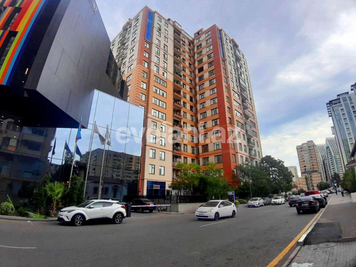 Satılır, yeni tikili, 4 otaqlı, 168 m², Bakı, Yasamal r, Elmlər Akademiyası m.