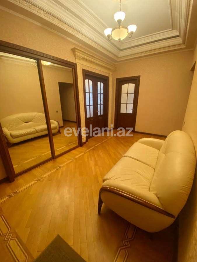 Satılır, yeni tikili, 4 otaqlı, 168 m², Bakı, Yasamal r, Elmlər Akademiyası m.