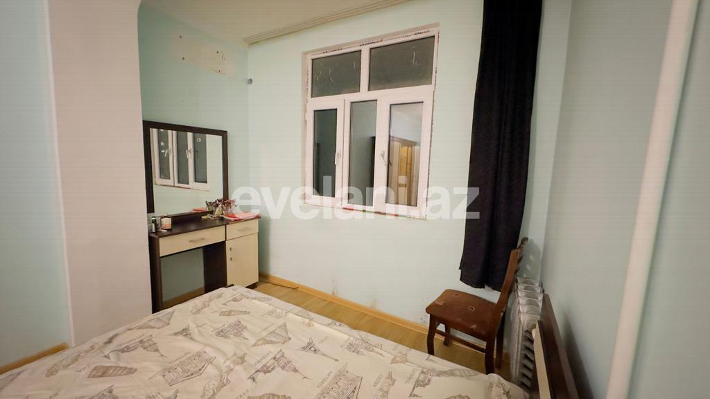 Rent, old building, 2 room, 75 m², Baku, Khatai r, Hazi Aslanov m.