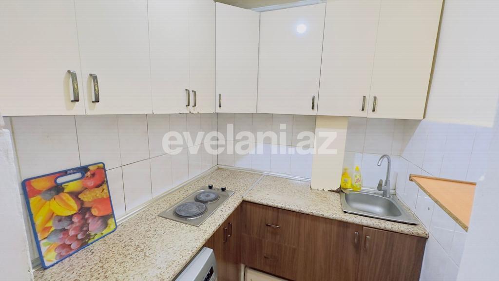 Rent, old building, 2 room, 75 m², Baku, Khatai r, Hazi Aslanov m.