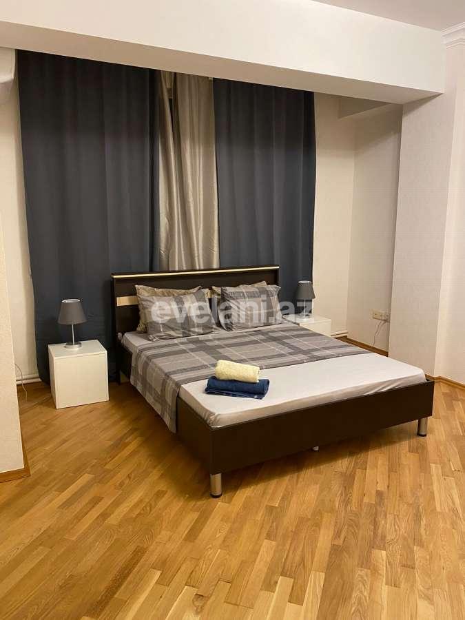 Kirayə verilir, yeni tikili, 3 otaqlı, 140 m², Bakı, Səbail r.