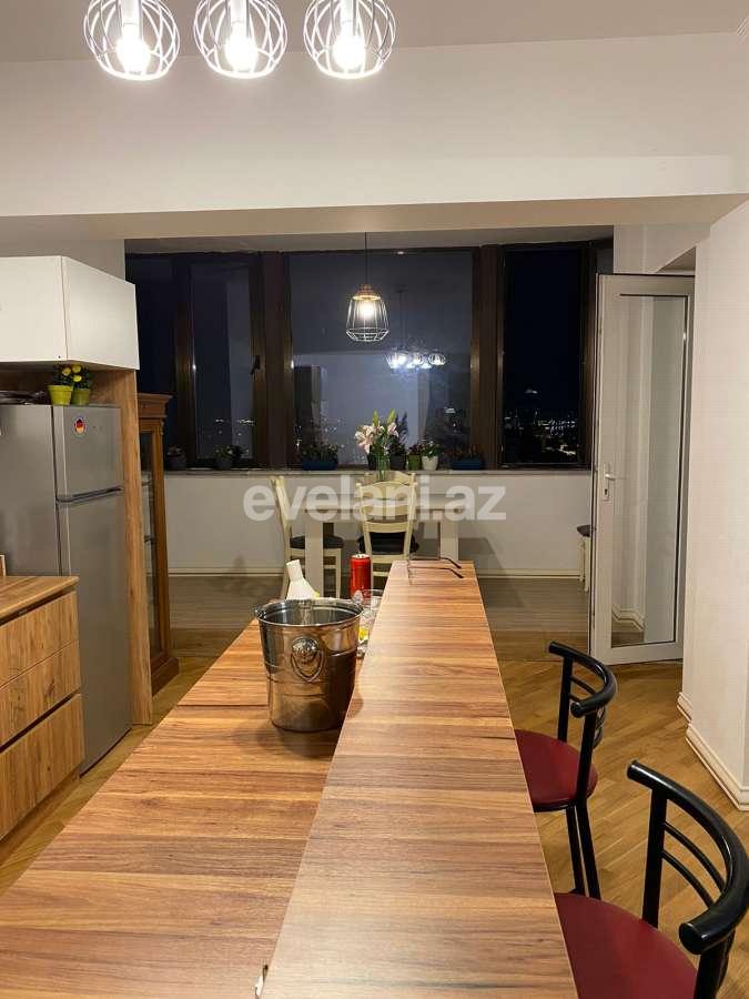 Kirayə verilir, yeni tikili, 3 otaqlı, 140 m², Bakı, Səbail r.