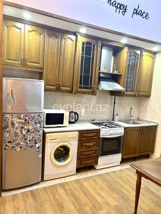 Rent, old building, 3 room, 100 m², Baku, Sabail r, Sahil m.