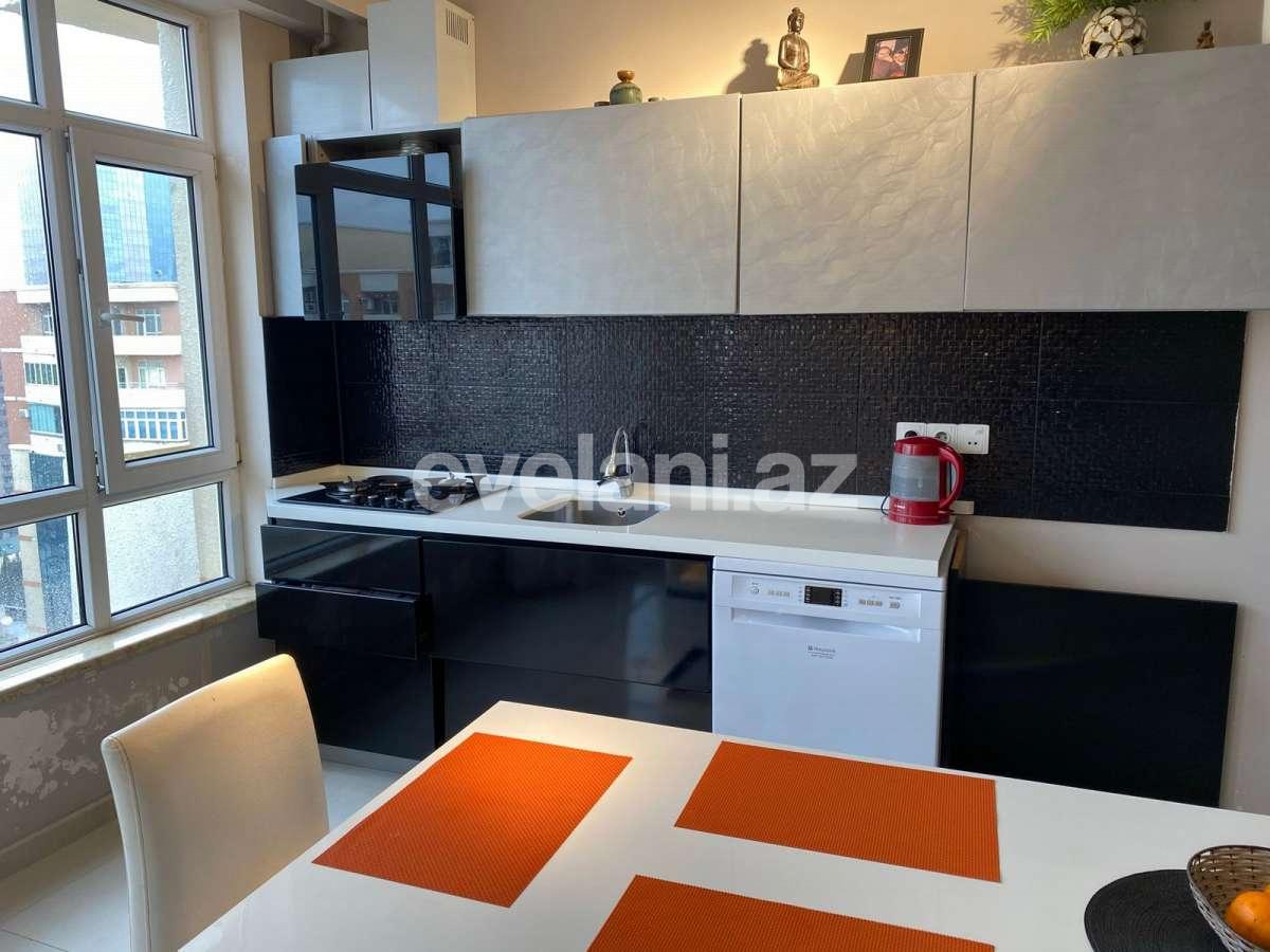 Kirayə verilir, yeni tikili, 3 otaqlı, 100 m², Bakı, Xətai r, Şah İsmayıl Xətai m.