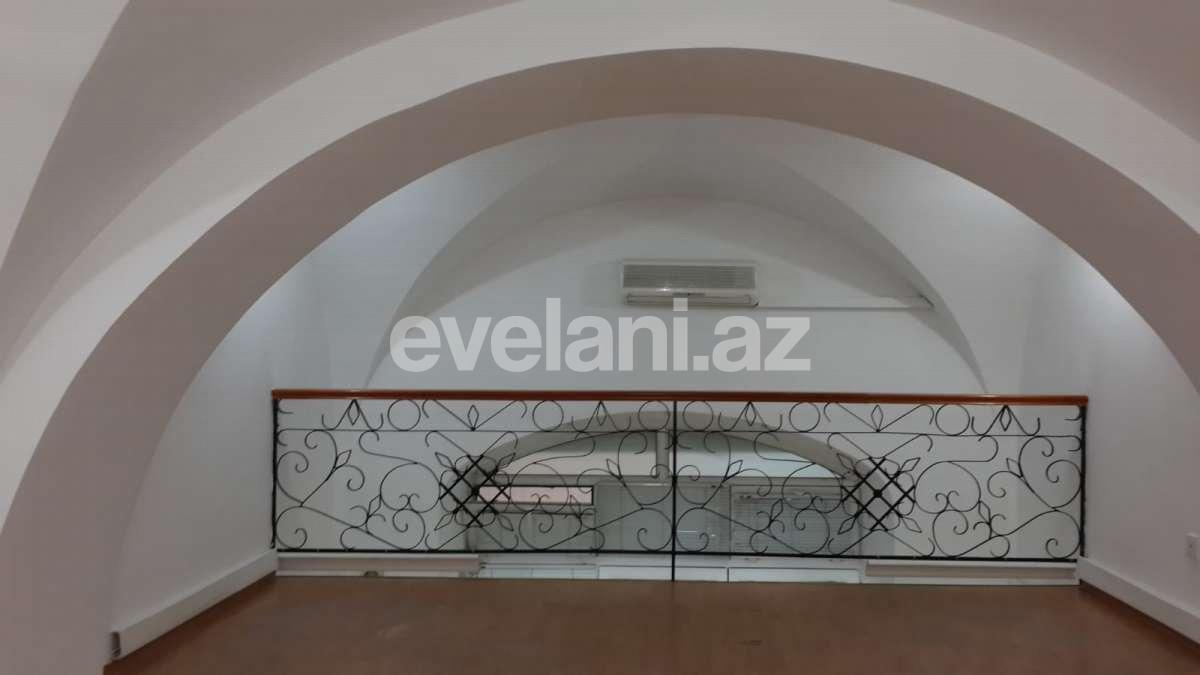 Kirayə verilir, ofis, 2 otaqlı, 60 m², Bakı, Səbail r, Sahil m.