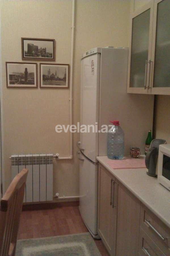 Kirayə verilir, köhnə tikili, 2 otaqlı, 65 m², Bakı, Səbail r, Sahil m.