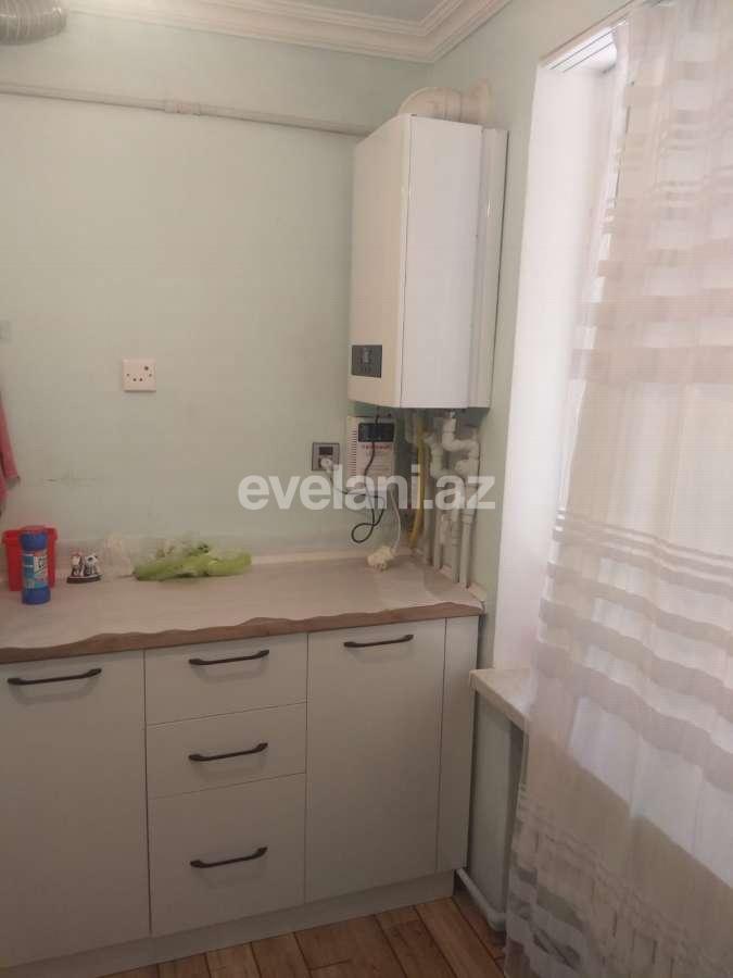 Rent, old building, 1 room, 35 m², Baku, Yasamal r, Elmlar Akademiyası m.