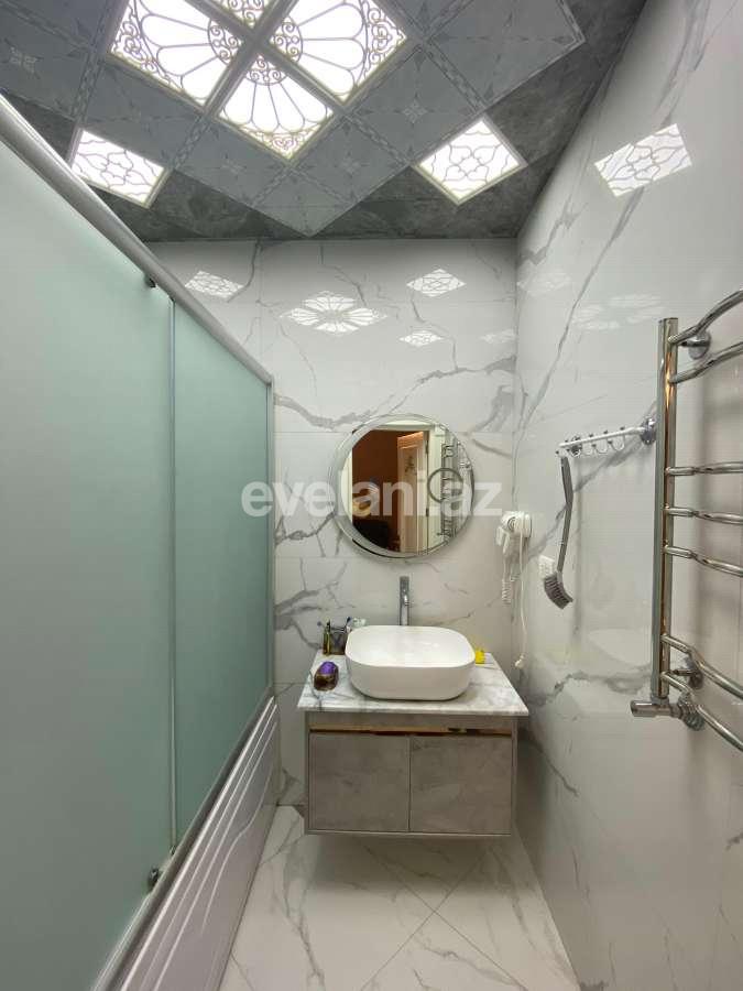 Satılır, yeni tikili, 4 otaqlı, 162 m², Bakı, Yasamal r, İnşaatçılar m.