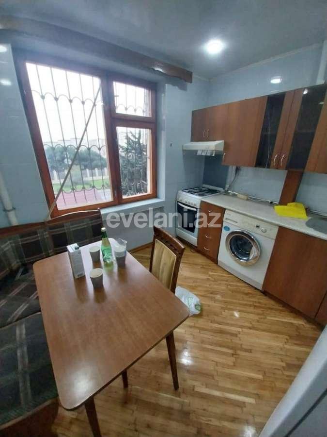 Kirayə verilir, köhnə tikili, 2 otaqlı, 60 m², Bakı, Xətai r, Həzi Aslanov q, Həzi Aslanov m.