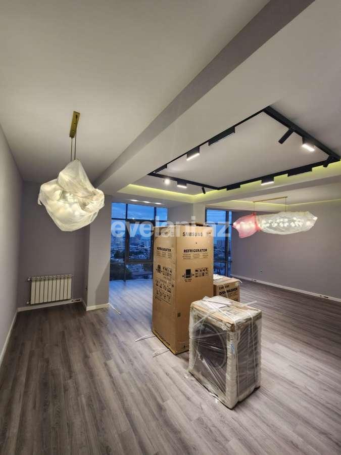 Satılır, yeni tikili, 4 otaqlı, 177 m², Bakı, Yasamal r, Elmlər Akademiyası m.