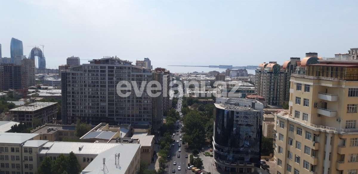Rent, new building, 4 room, 240 m², Baku, Nasimi r, 28 may m.