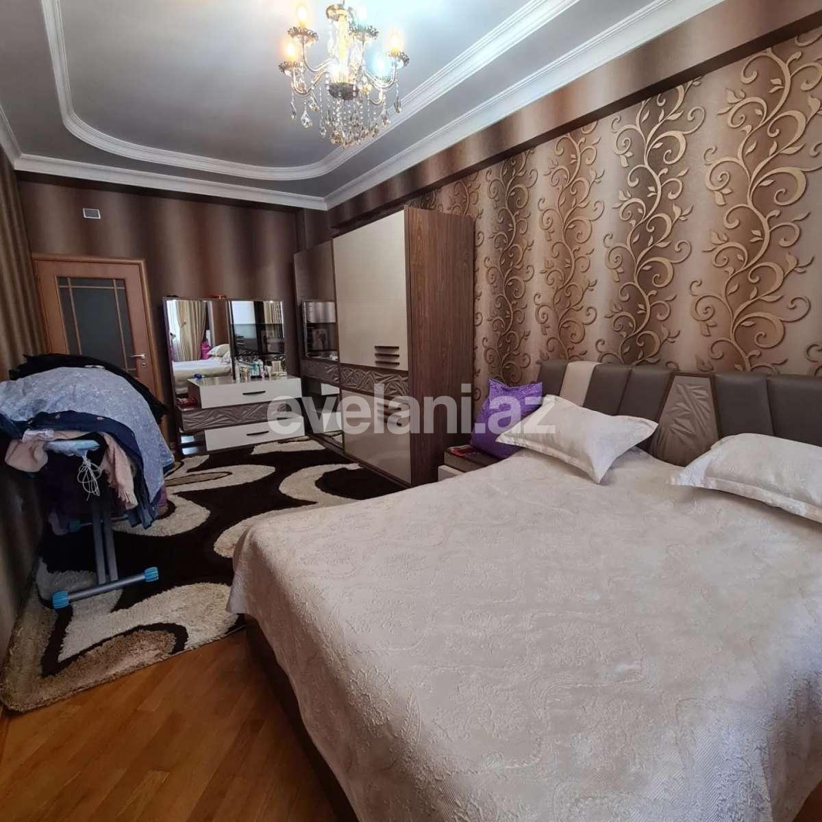 Satılır, yeni tikili, 3 otaqlı, 130 m², Bakı, Nizami r.