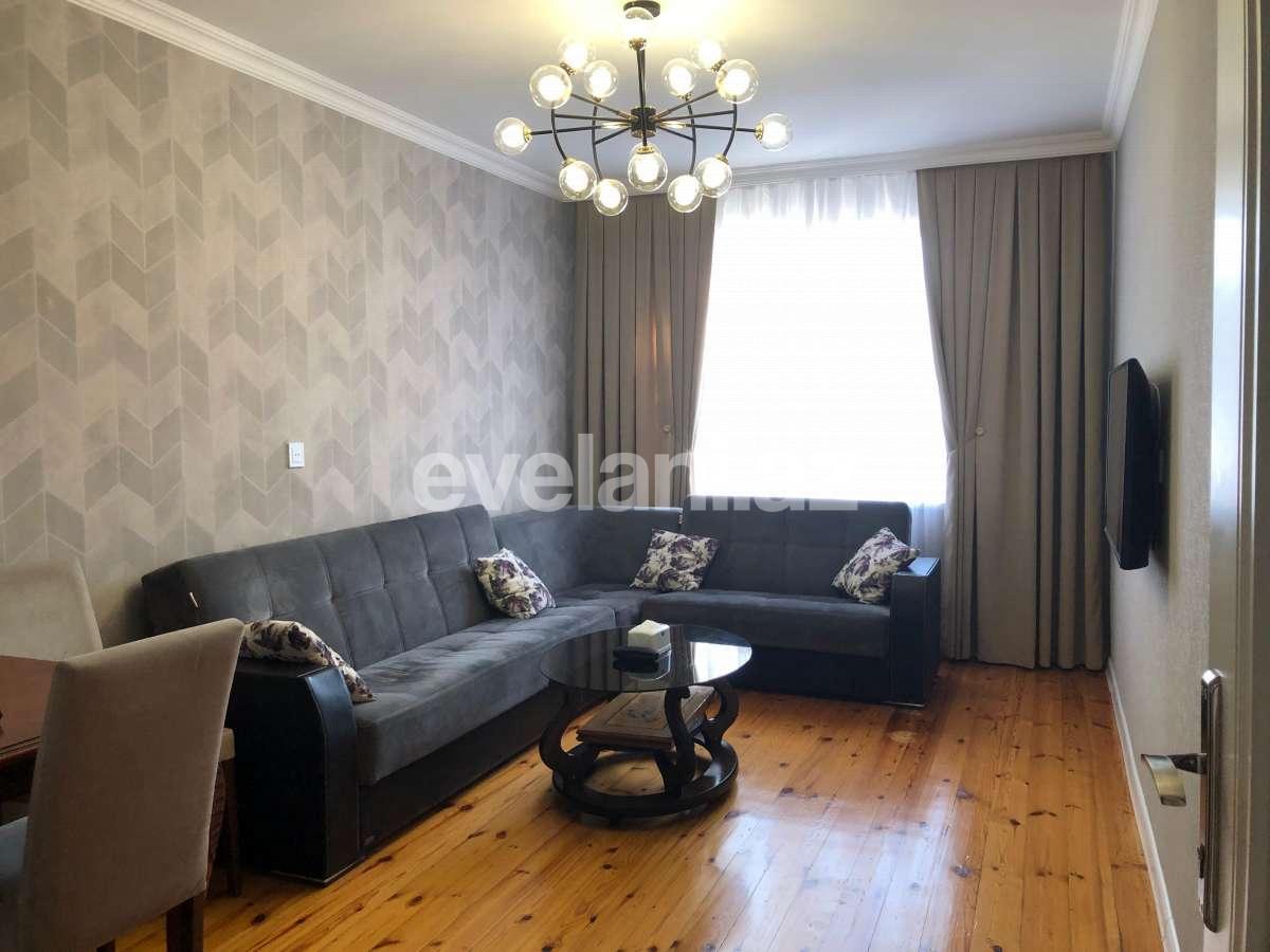 Satılır, köhnə tikili, 5 otaqlı, 109.98 m², Bakı, Suraxanı r, Qaraçuxur q.