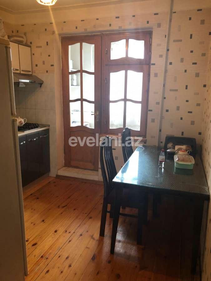 Satılır, köhnə tikili, 5 otaqlı, 109.98 m², Bakı, Suraxanı r, Qaraçuxur q.