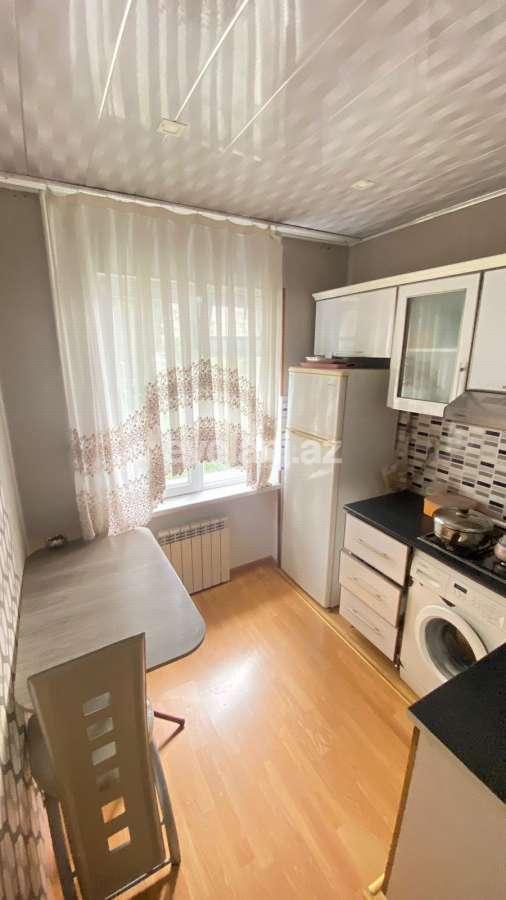 Продаётся, вторичка, 4-комнаты, 90 m², Баку, Низаминский r, 8-й километр p, Нефтчиляр m.