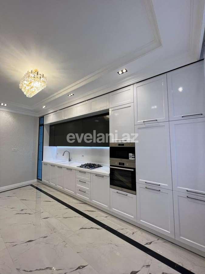 Satılır, yeni tikili, 4 otaqlı, 143 m², Bakı, Nəsimi r, 8 Noyabr m.