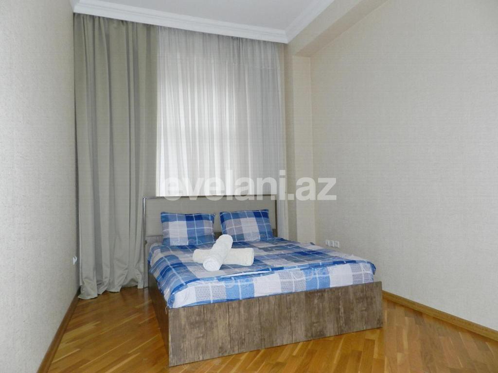 Rent, new building, 4 room, 216 m², Baku, Sabail r, Sahil m.