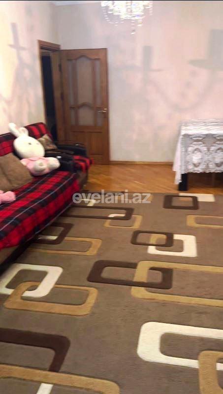 Satılır, köhnə tikili, 3 otaqlı, 80 m², Bakı, Xətai r, Köhnə Günəşli q, Həzi Aslanov m.