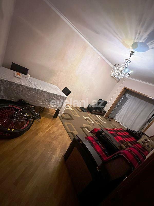 Satılır, köhnə tikili, 3 otaqlı, 80 m², Bakı, Xətai r, Köhnə Günəşli q, Həzi Aslanov m.