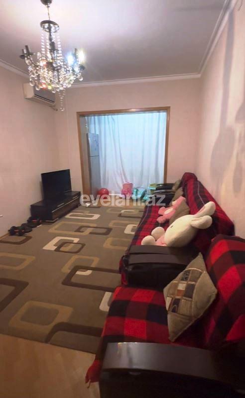 Satılır, köhnə tikili, 3 otaqlı, 80 m², Bakı, Xətai r, Köhnə Günəşli q, Həzi Aslanov m.