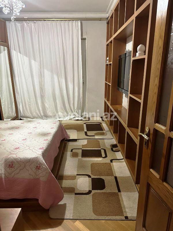 Satılır, köhnə tikili, 3 otaqlı, 80 m², Bakı, Xətai r, Köhnə Günəşli q, Həzi Aslanov m.