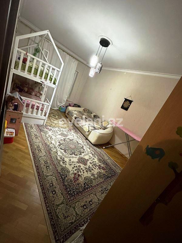 Satılır, köhnə tikili, 3 otaqlı, 80 m², Bakı, Xətai r, Köhnə Günəşli q, Həzi Aslanov m.