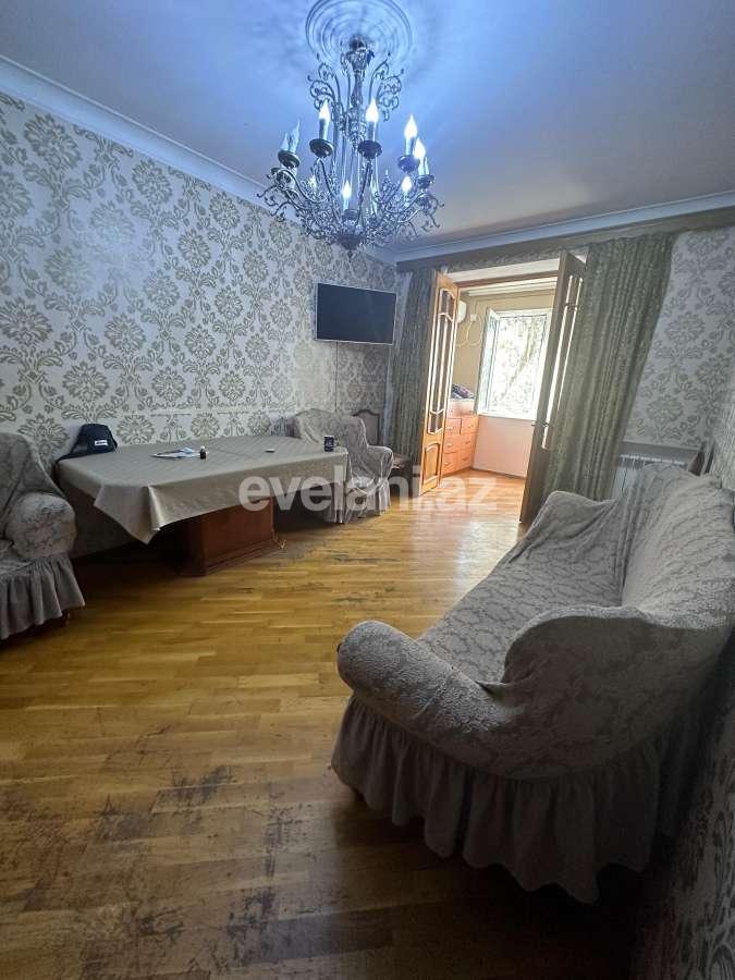 Продаётся, вторичка, 3-комнаты, 65 m², Баку, Ясамальский r, Элмляр Академиясы m.