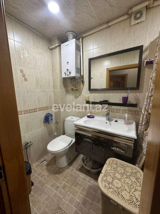 Продаётся, вторичка, 3-комнаты, 65 m², Баку, Ясамальский r, Элмляр Академиясы m.